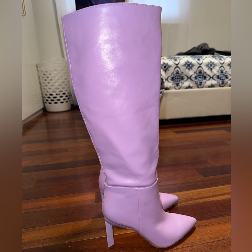 Nine West Eardy pointed toe knee high boots